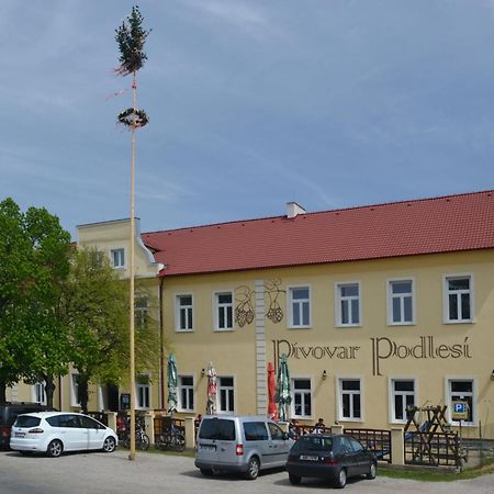 Penzion Pivovar Podlesi Pribram Ngoại thất bức ảnh
